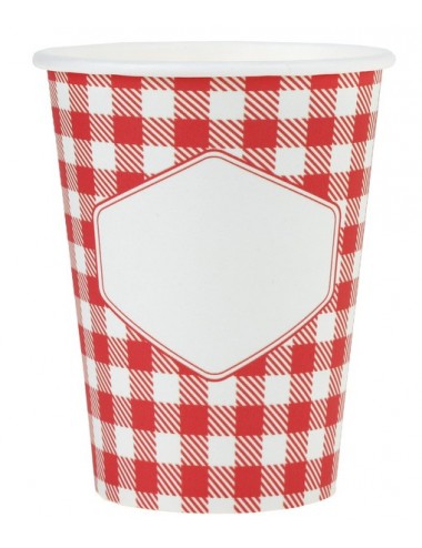 10 red country cups for a picnic