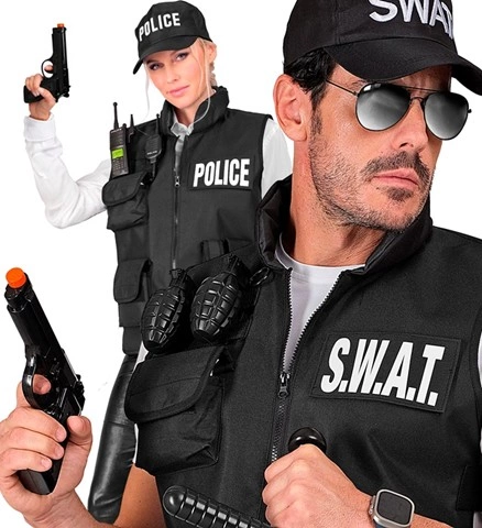 Pistolet noir en plastique 2