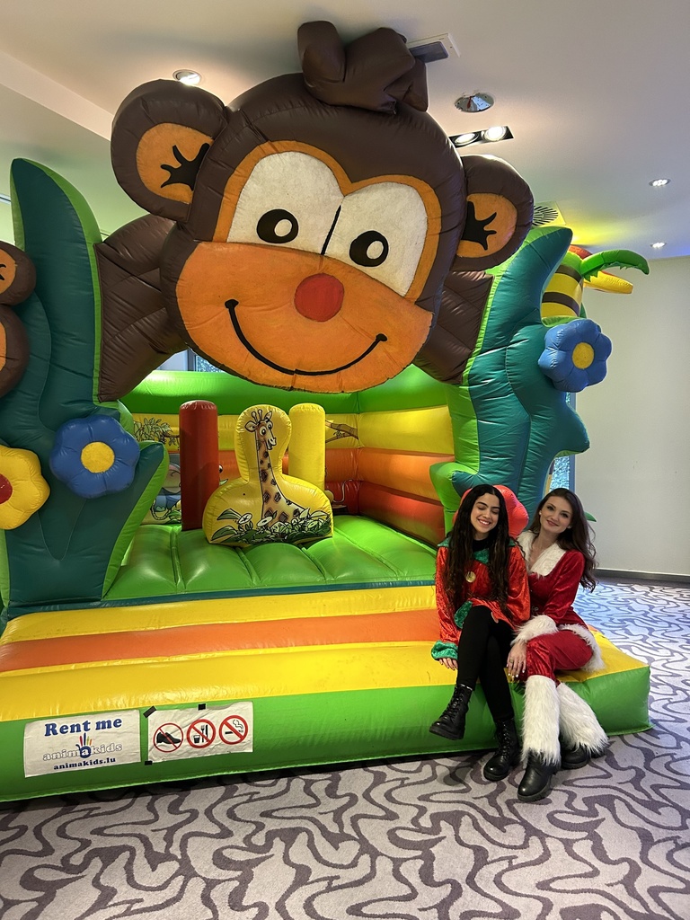 Château gonflable Monkey Jungle 