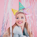 Chapeaux "Happy Birthday" multicolores
