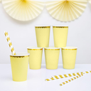 6 gobelets jaune pastel avec bordure dorée