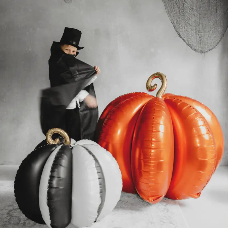 Ballon Citrouille 3D noir et blanc 58 cm