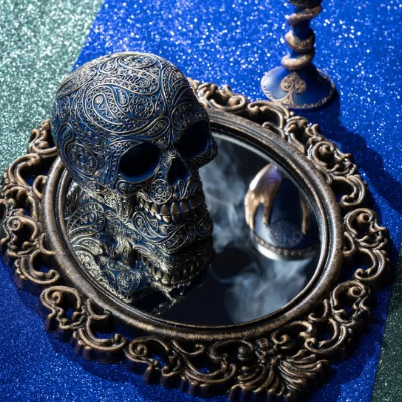 Miroir noir et bronze antique