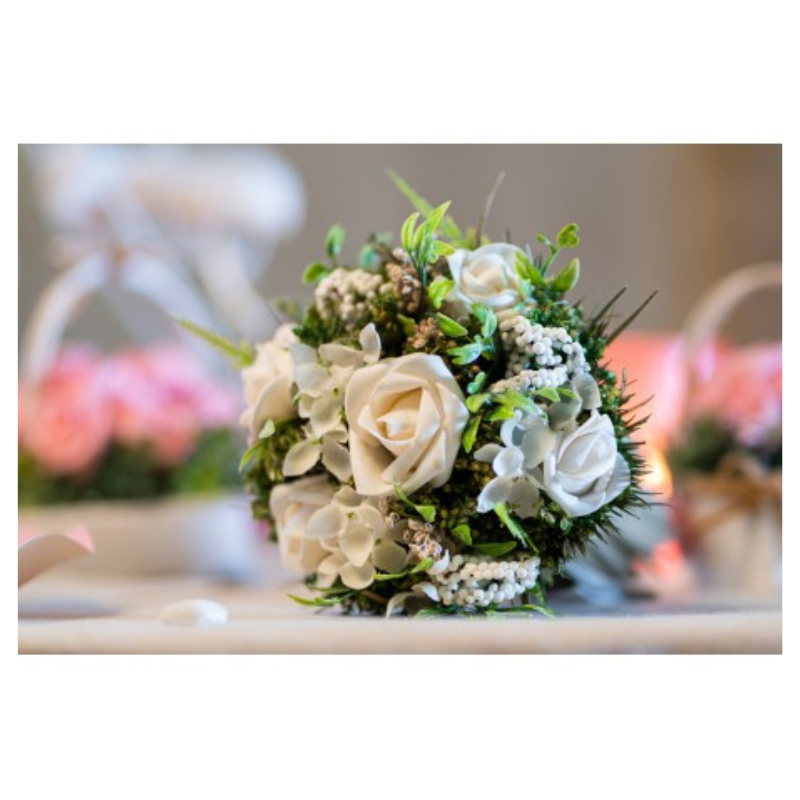 BOUQUET DE 9 ROSES AV FEUILLAGES 40.5CM 