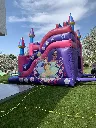 Château gonflable Reine des neiges.webp
