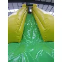 Structure-Gonflable-Toboggan-Géant-Mur-d_Escalade-Photo-Toboggan.webp