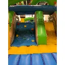 Structure Gonflable Village Indien Photo Toboggan.webp