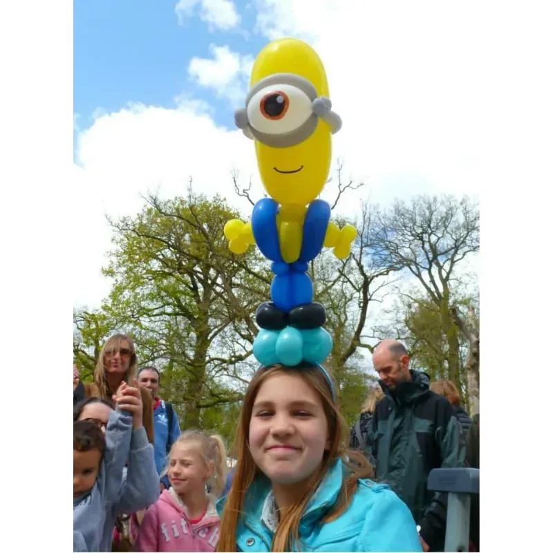 Sculpture de ballon Minions Photo.webp