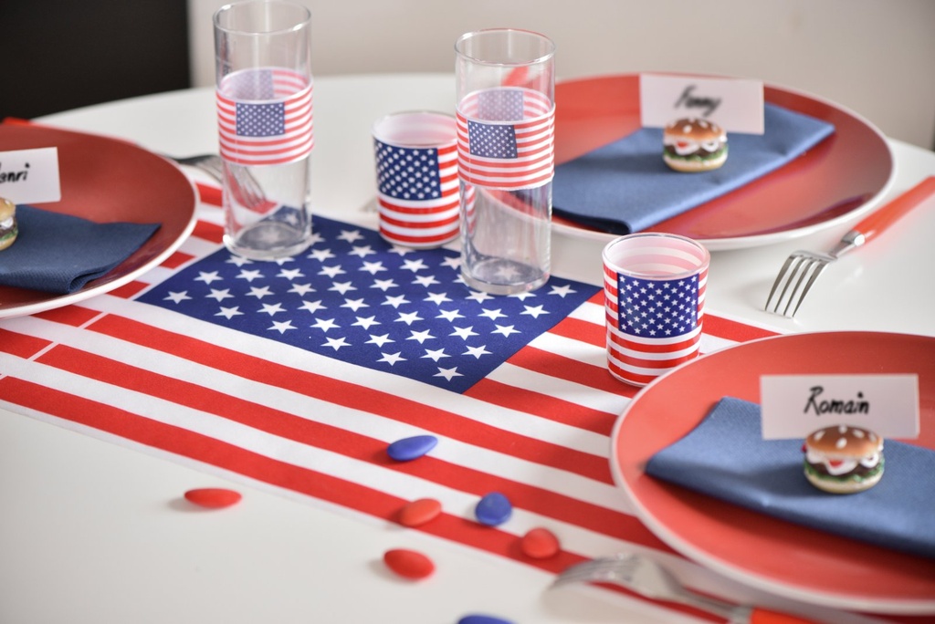 Chemin de table USA 30 x 5m