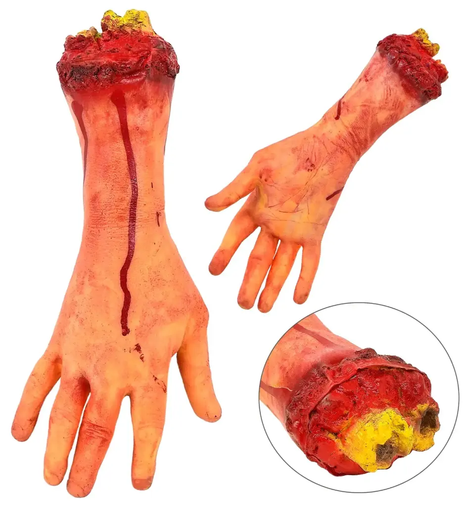 Main coupée grandeur nature