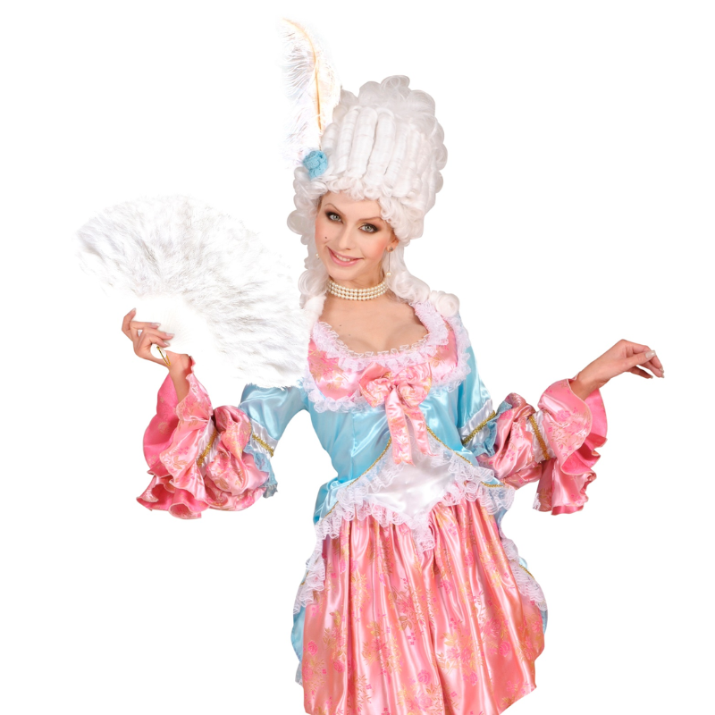 Fan with feathers