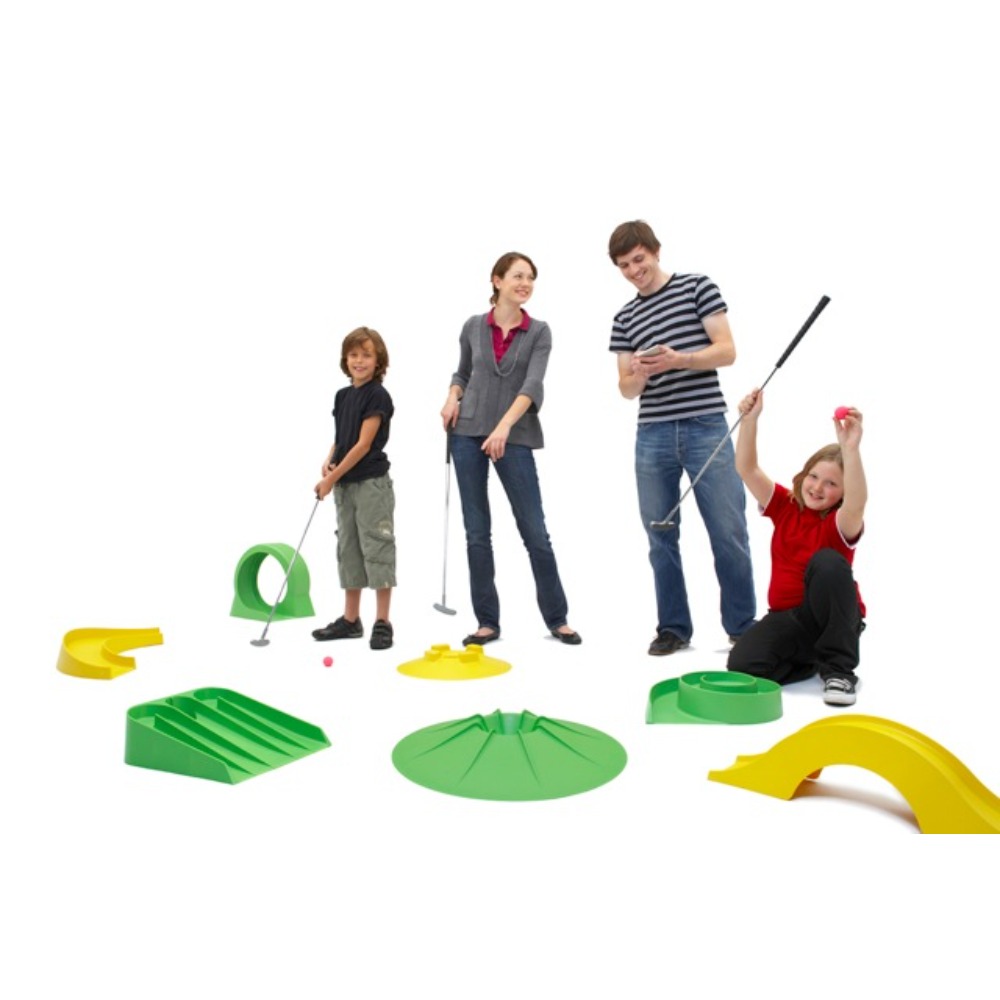 Mini golf set location (Minigolf set)