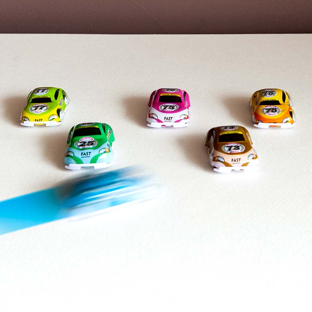 Lot de 6 petites voitures de course
