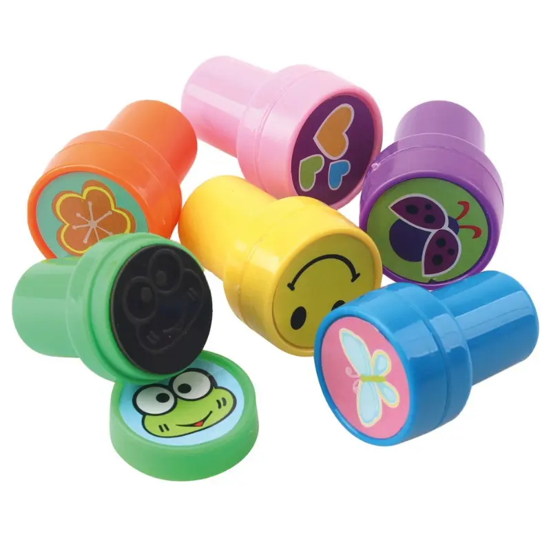 Lot de 4 petits tampons à encre