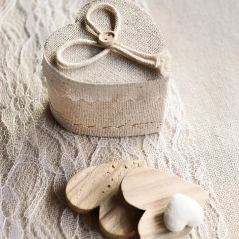 Boîtes cœur en lin