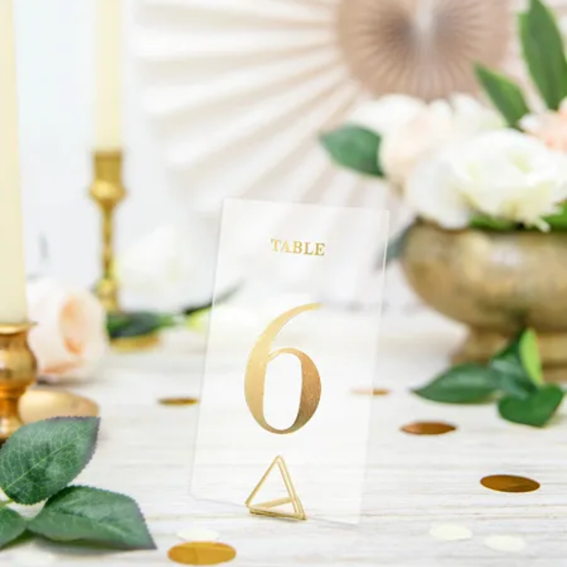 Numéros de table transparents et or