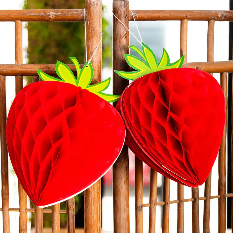 Décoration nid d'abeille fraise 21 x 29 cm