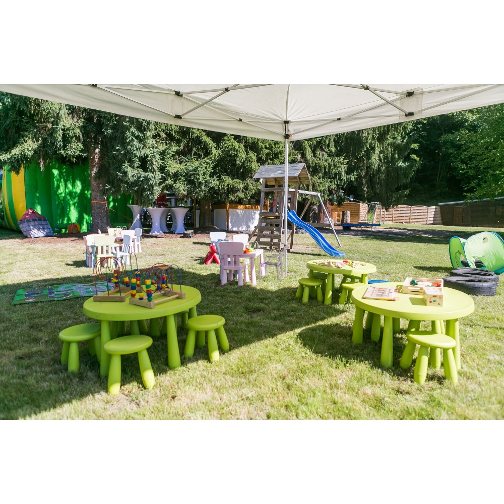 [KIDSCORN01] Kids Corner