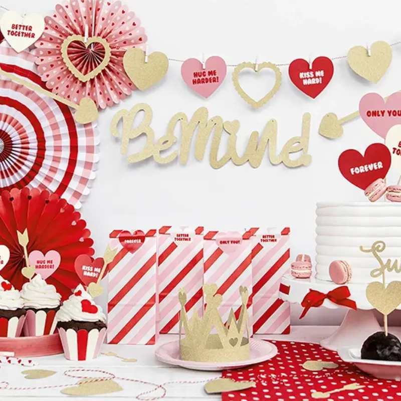 [PARGRL9-019B] Guirlande "Be Mine" paillettes or