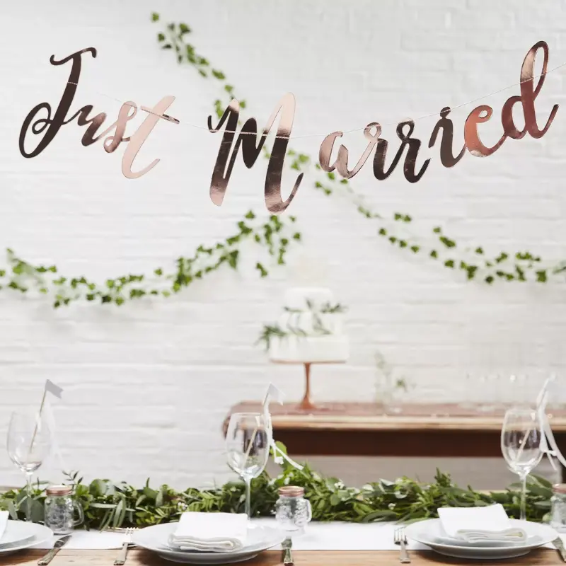 Guirlande "Just Married" rose gold
