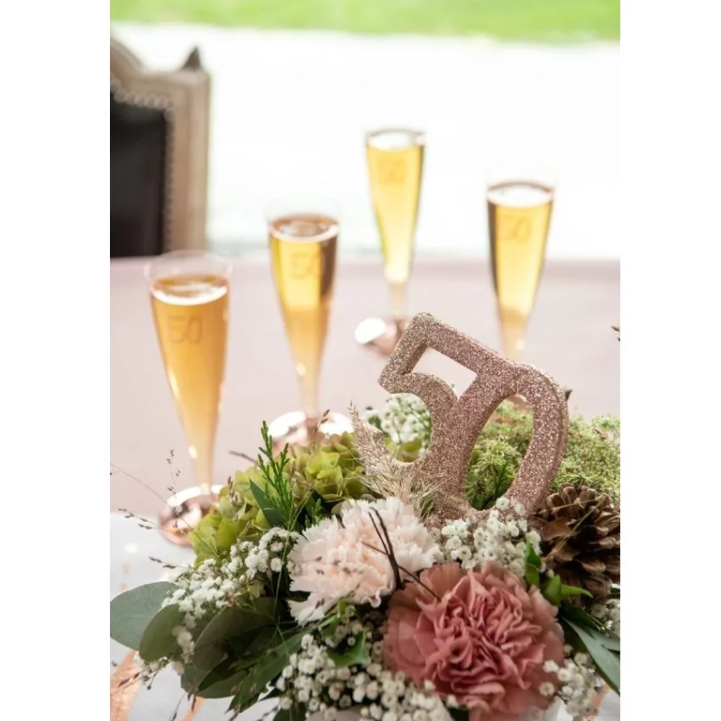 Centre de table 50 ans paillettes rose gold