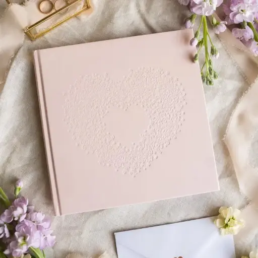 [PARKWAP48-081J] Livre d'or rose pastel avec coeur gravé