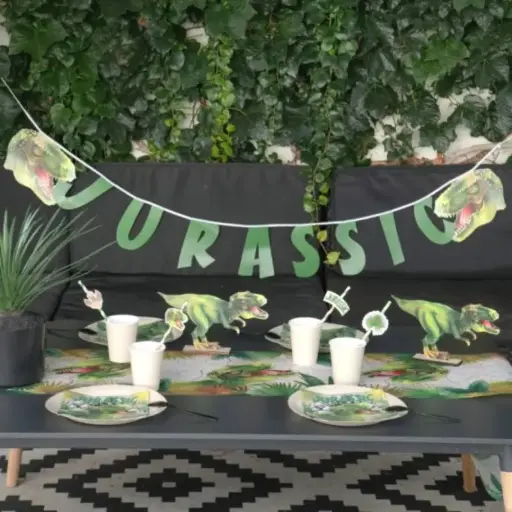 [SAN7538] Guirlande dinosaure "Jurassic" verte